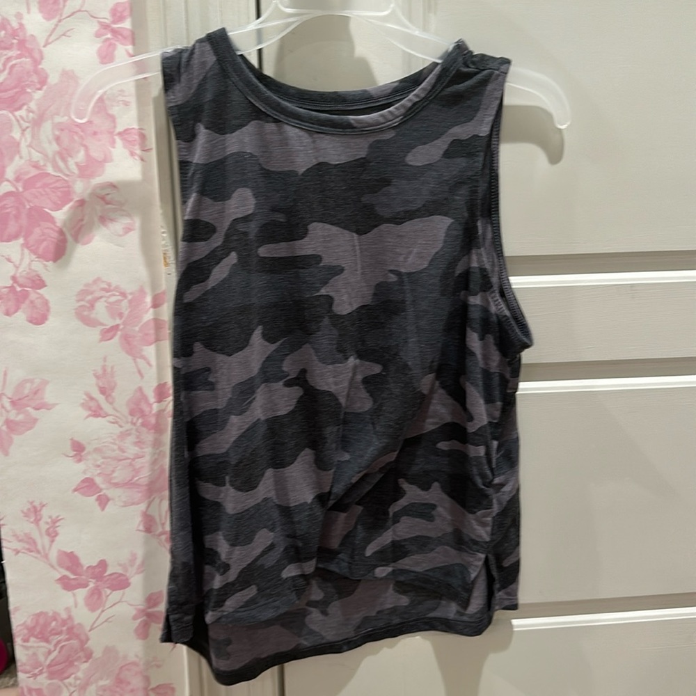 COPY - Old Navy Tanktop